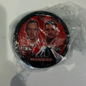 TEAM CANADA Steve Yzerman & Owen Nolen -2002 HOCKEY PUCK: McDonalds